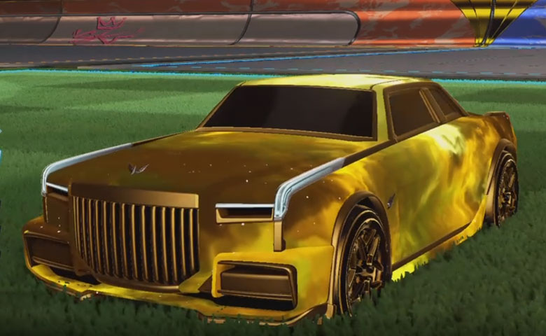 Rocket league Gold Maestro design with Gold Halcyon:Revolved,Interstelllar