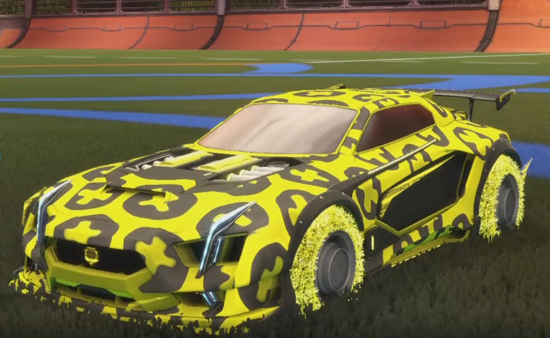 Rocket league Maverick GXT Saffron design with Green Machine,Xtra